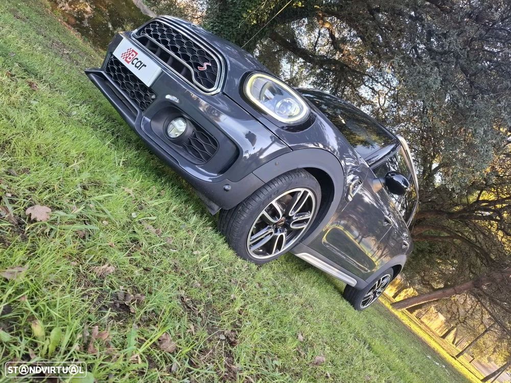 MINI Countryman Cooper SD Auto Desportiva - 8