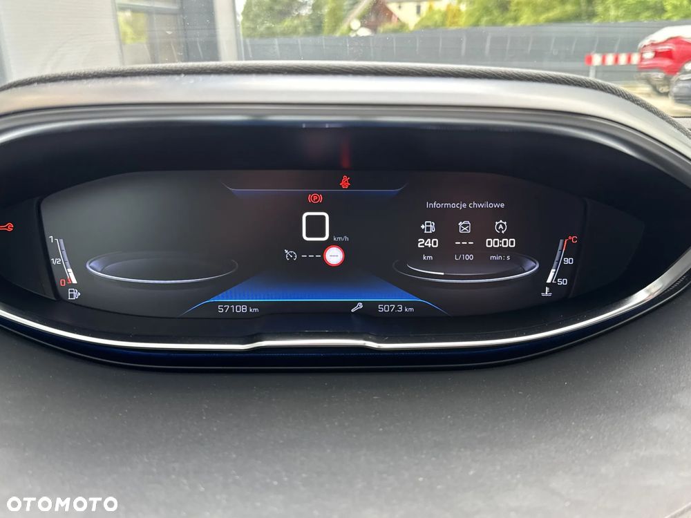 Peugeot 3008 1.2 PureTech GPF Allure S&S - 20