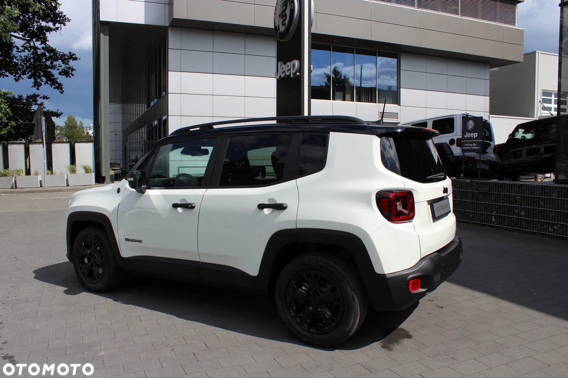 Jeep Renegade 1.5 T4 mHEV North Star FWD S&S DCT - 4