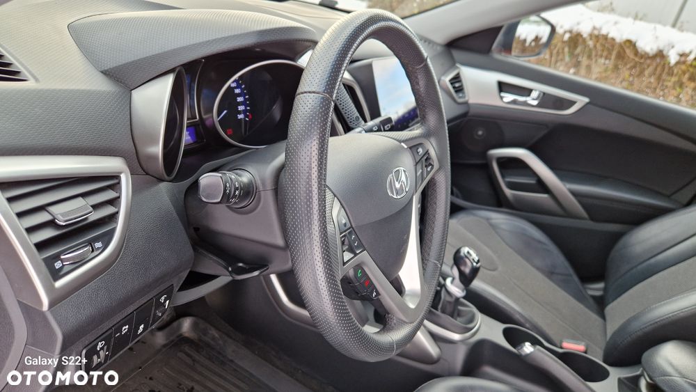 Hyundai Veloster 1.6 Premium - 9