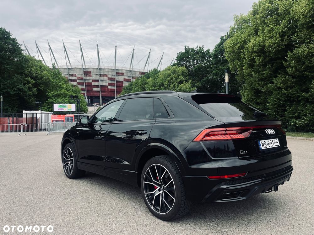 Audi Q8 - 1