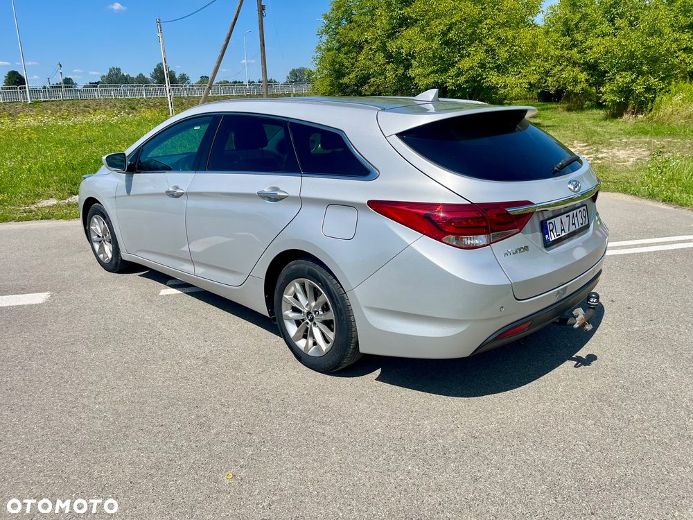 Hyundai i40 Kombi 1.7 CRDi Premium - 11