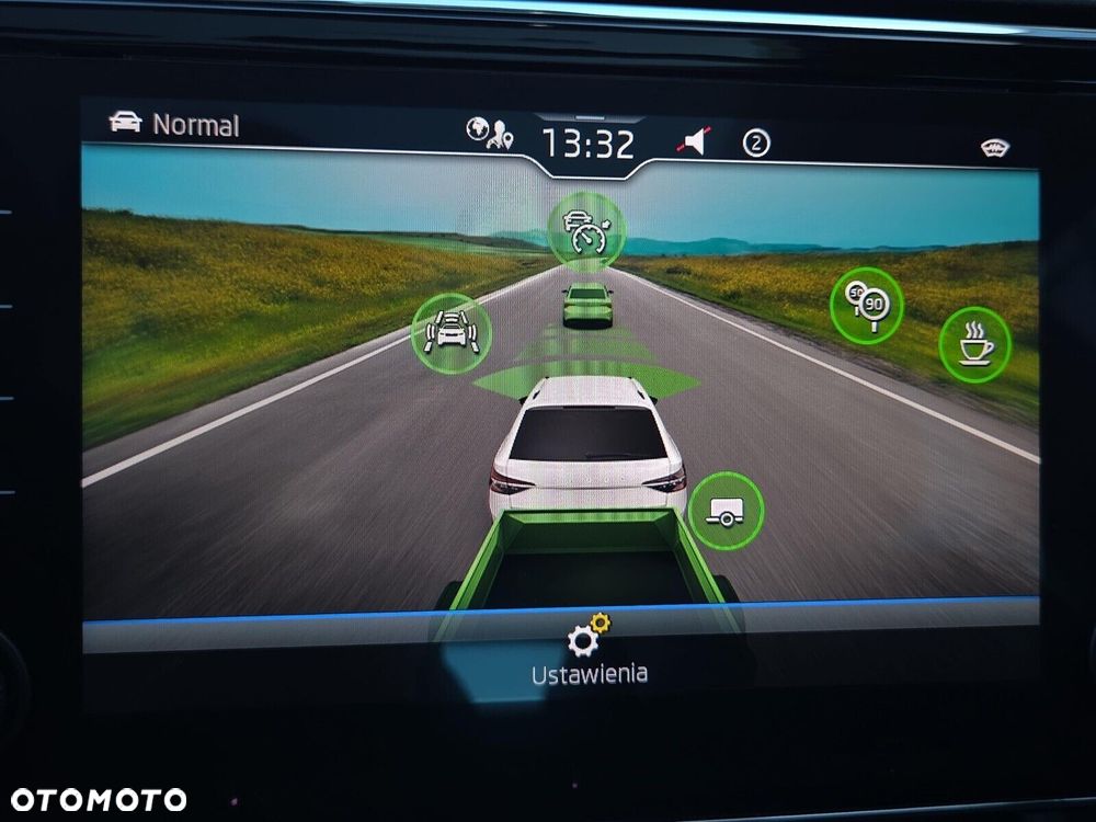 Skoda Superb 2.0 TDI SCR 4x4 Scout DSG - 24