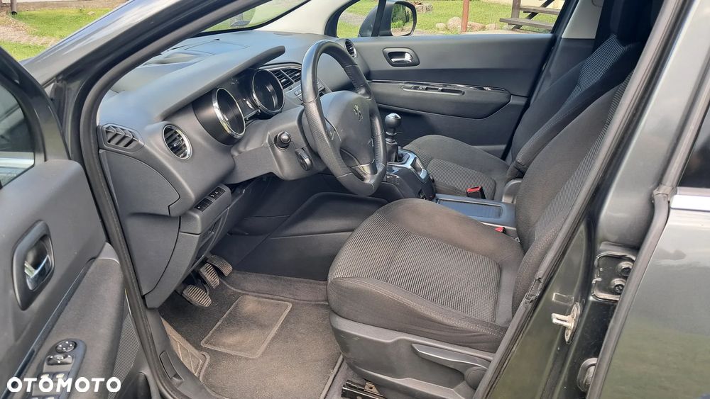 Peugeot 5008 155 THP Active - 15