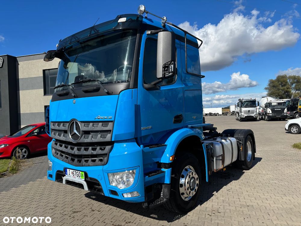 Mercedes-Benz AROCS 1843 4x4 HAD, niski przebieg,  Oryginalna hydraulika do wywrotki , zwolnice , (1845, 1848, 1851) - 2