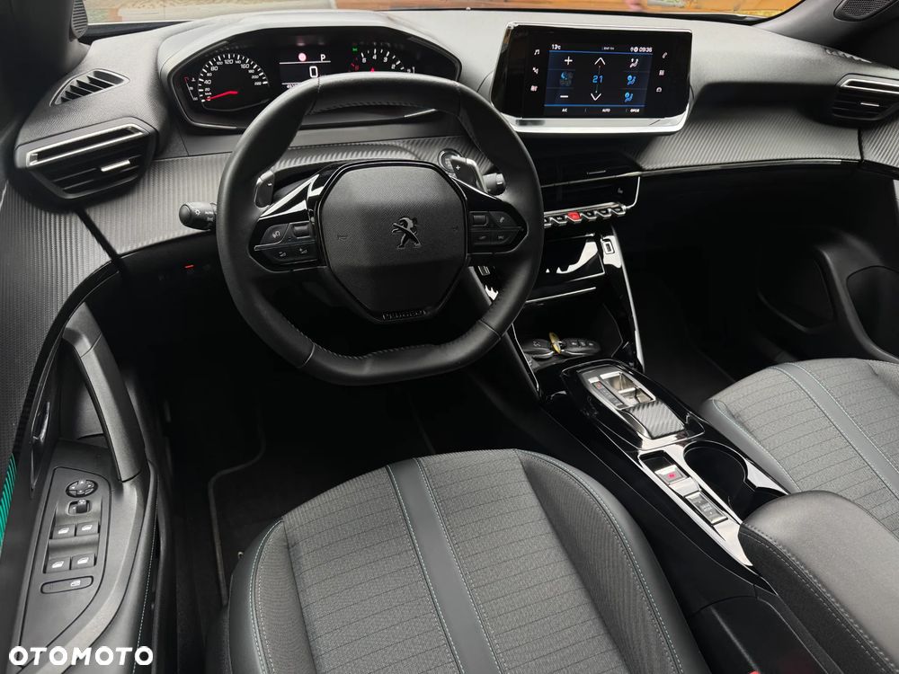 Peugeot 2008 1.2 PureTech Allure S&S EAT8 - 16