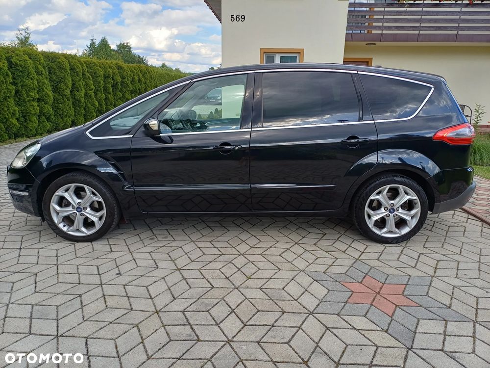 Ford Kuga 2.0 TDCi AWD Titanium - 3