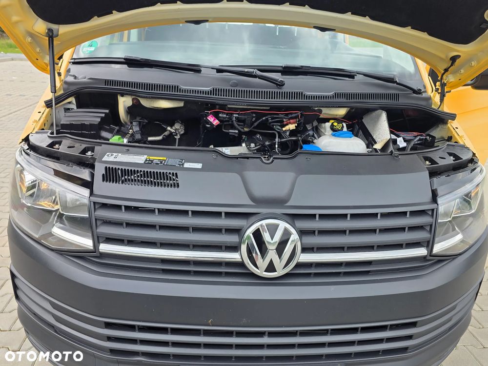 Volkswagen Transporter - 25