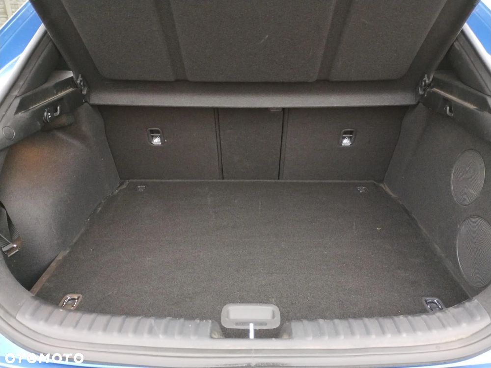 Kia XCeed 1.5 T-GDI GT-Line DCT - 17