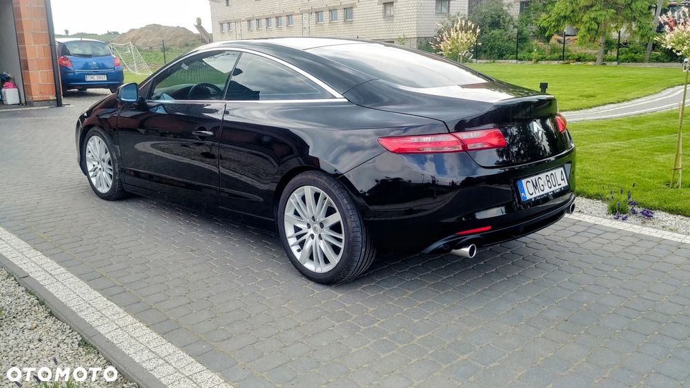 Renault Laguna V6 dCi 235 FAP GT - 8