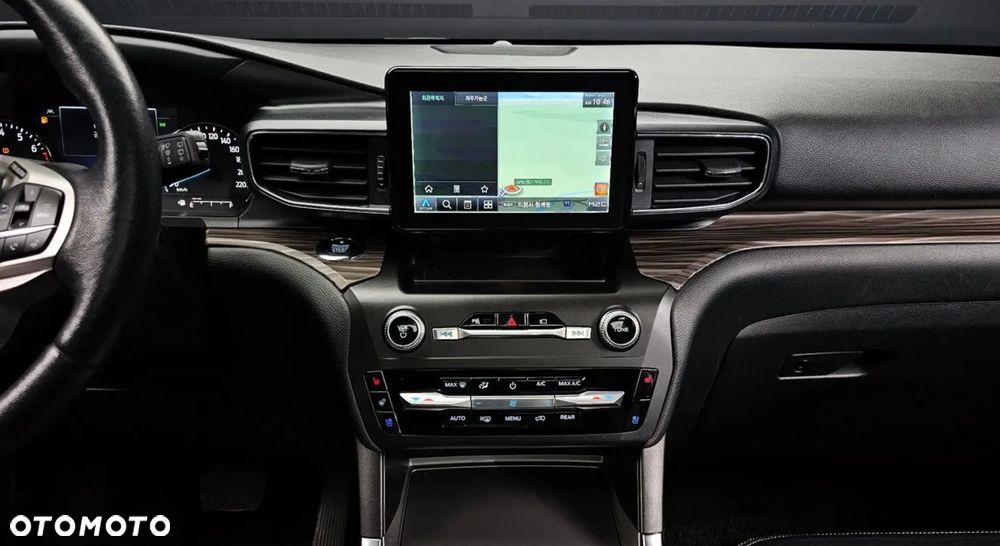 Ford Explorer EcoBoost Plug-in Hybrid PLATINUM - 17