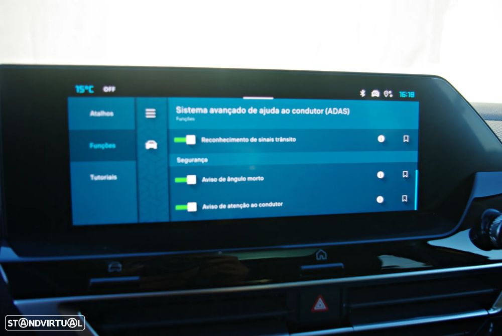 Citroën C4 1.2 PureTech Shine - 30