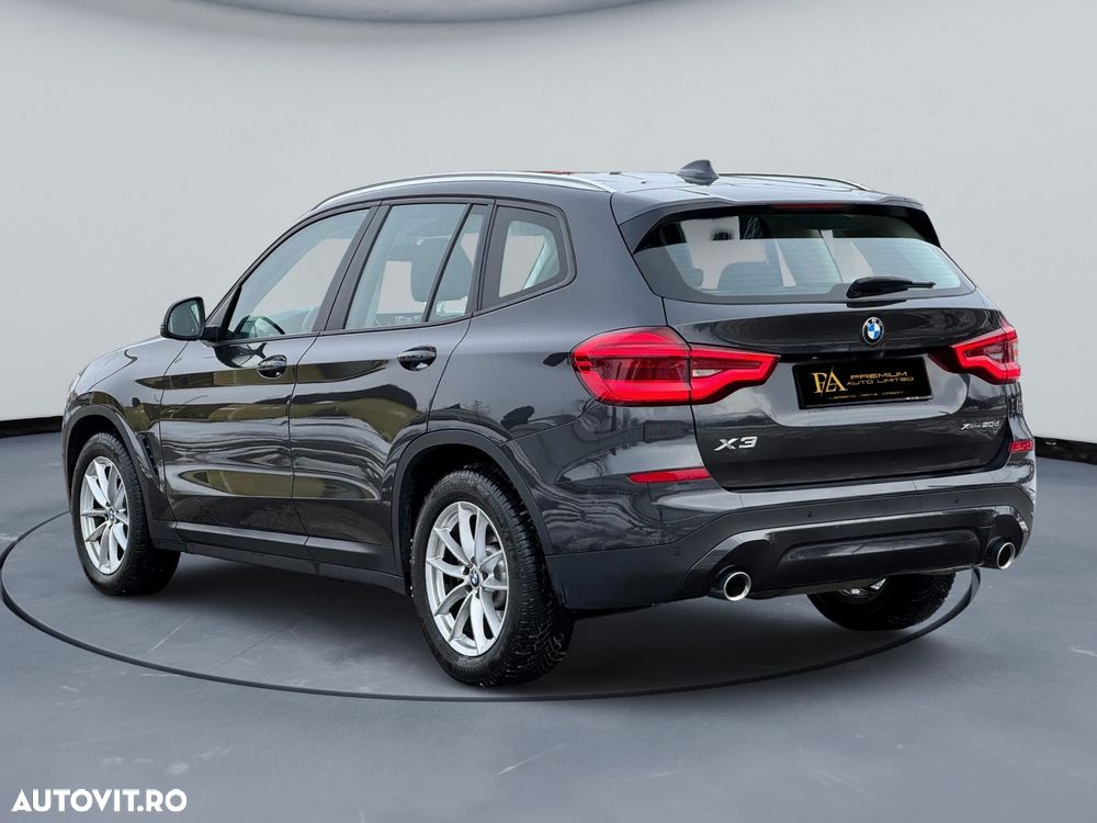 BMW X3 xDrive20d Aut. Advantage - 3