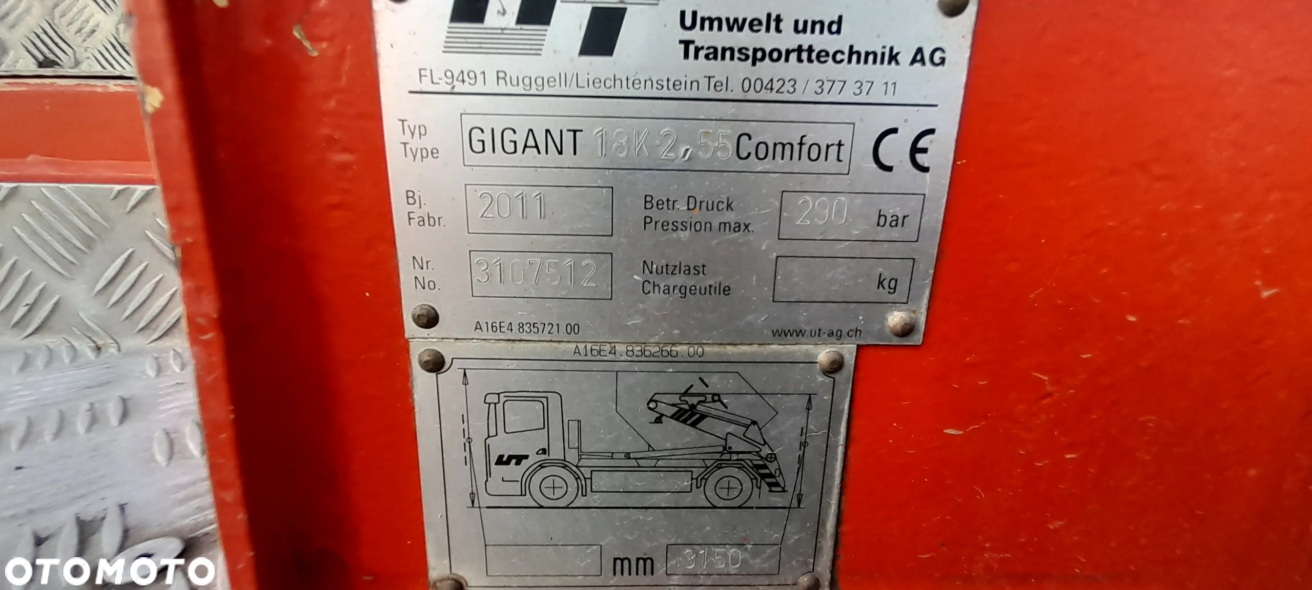 Mercedes-Benz AROCS 2046 - 13