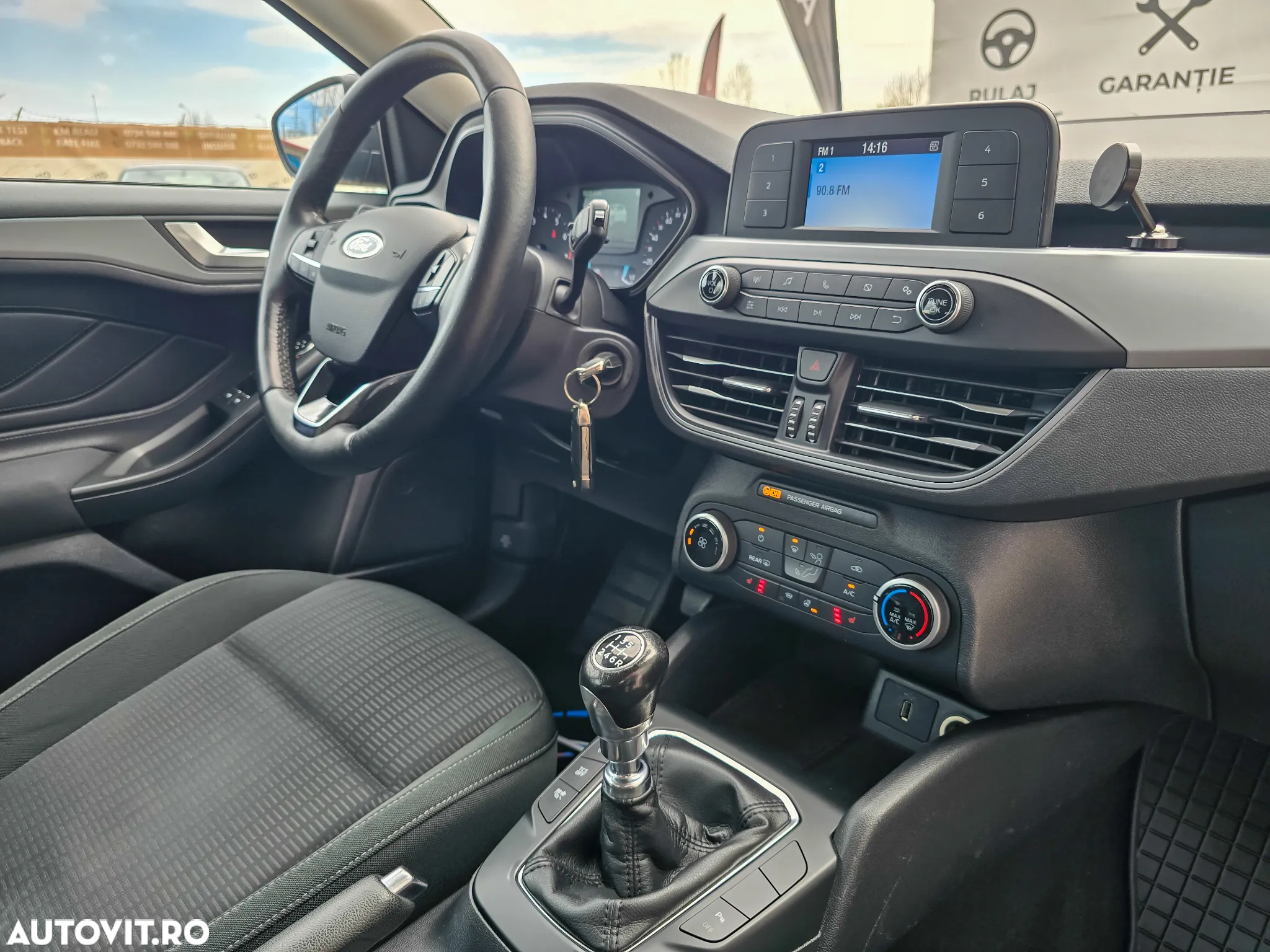 Ford Focus 1.0 EcoBoost Trend - 13