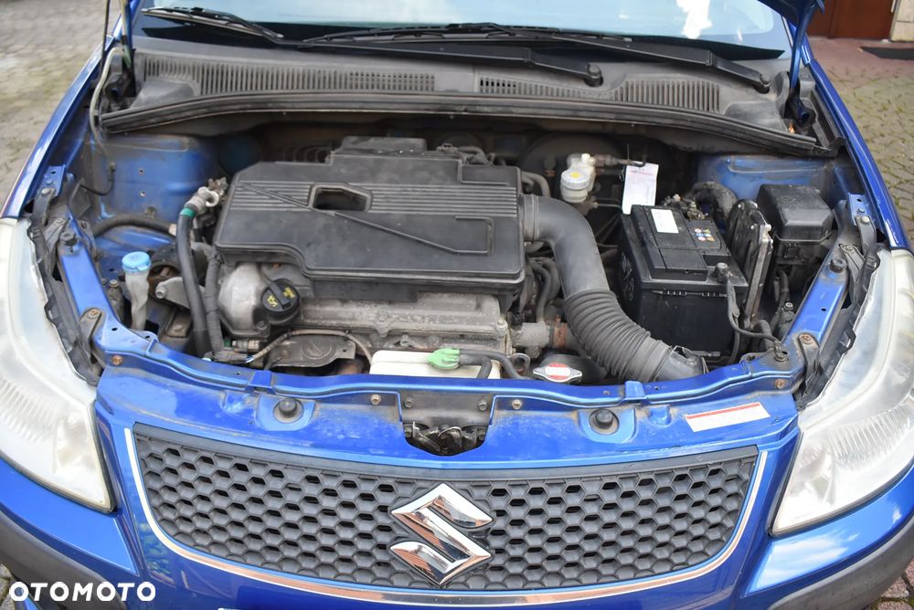 Suzuki SX4 1.6 VVT 4x4 Comfort - 32