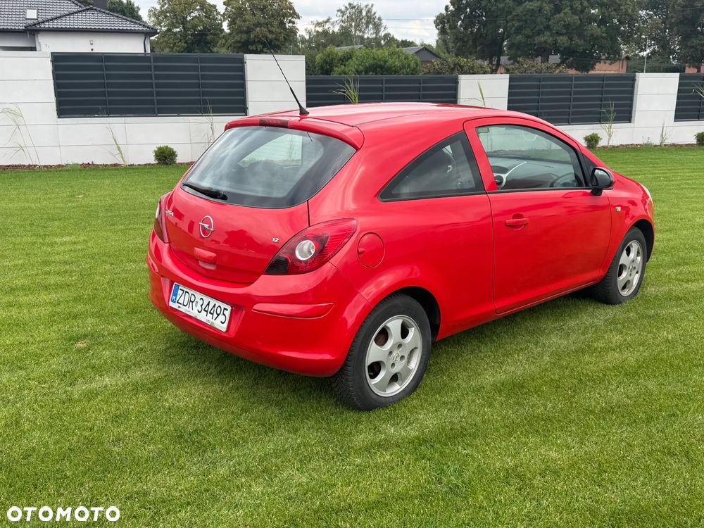 Opel Corsa 1.2 16V Enjoy mit Style Paket - 5