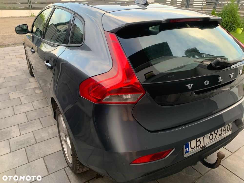 Volvo V40 D2 Momentum - 5