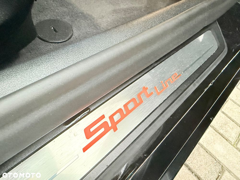 BMW Seria 5 520d Sport Line - 25