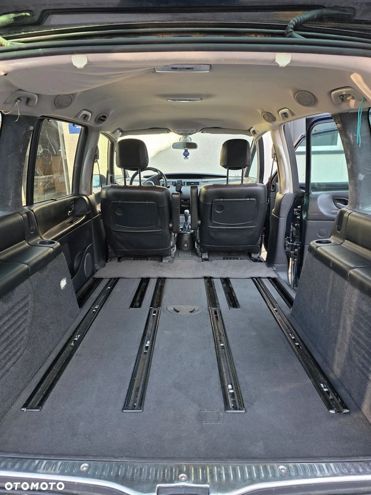 Renault Espace 2.0T Expression - 9