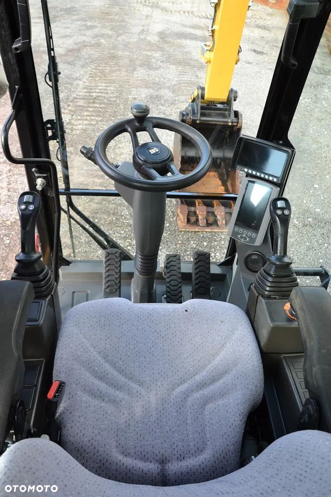 Caterpillar CAT M 318 F, TYLKO 5600 MTH - 22