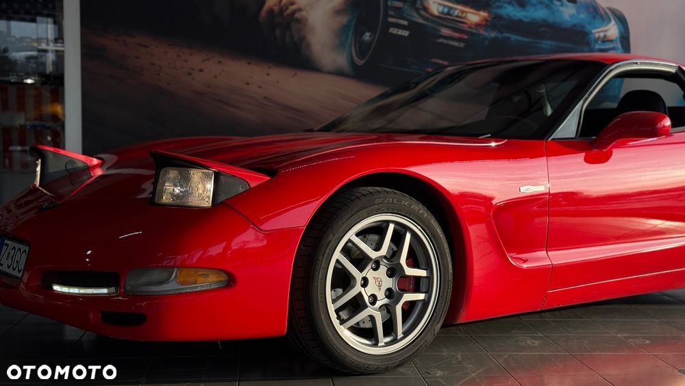 Chevrolet Corvette - 3