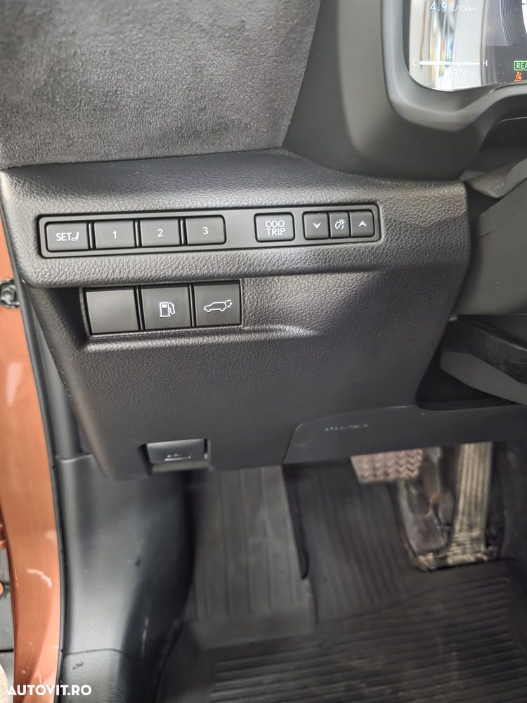 Lexus LBX - 20