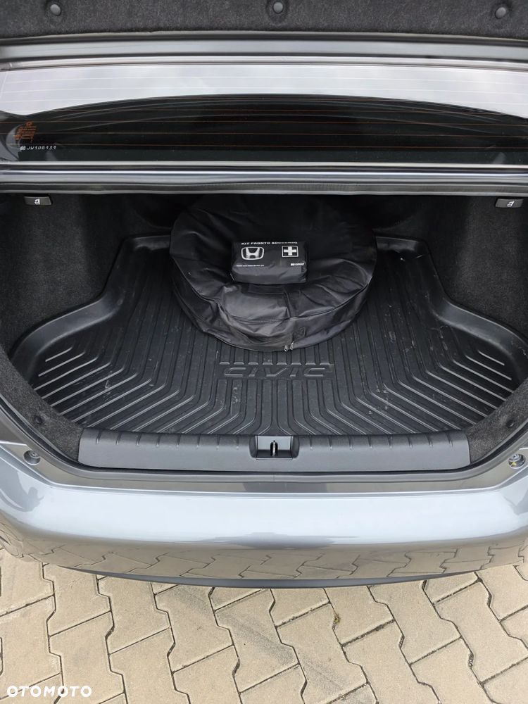 Honda Civic 1.6 i-DTEC Atm Executive - 16