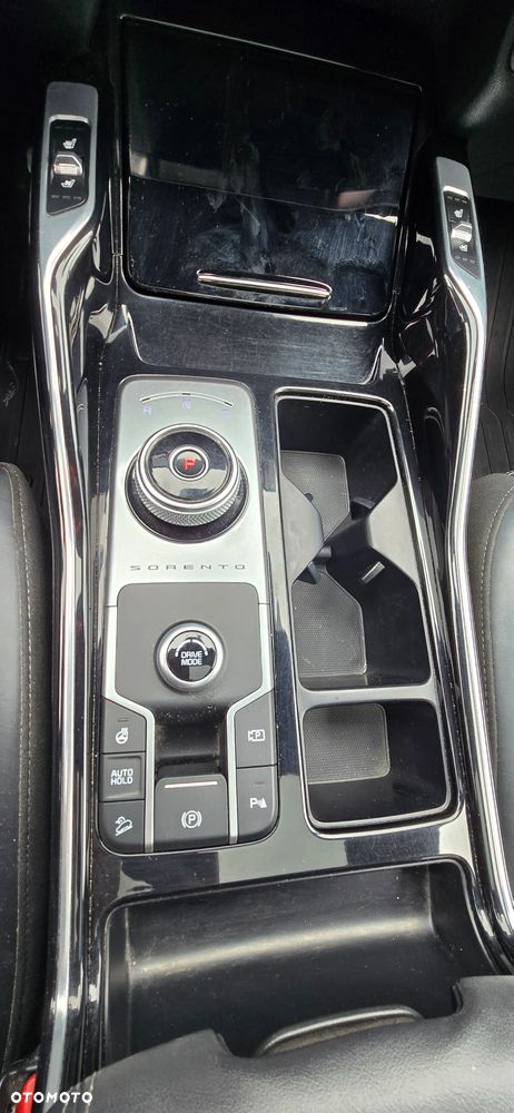 Kia Sorento - 13