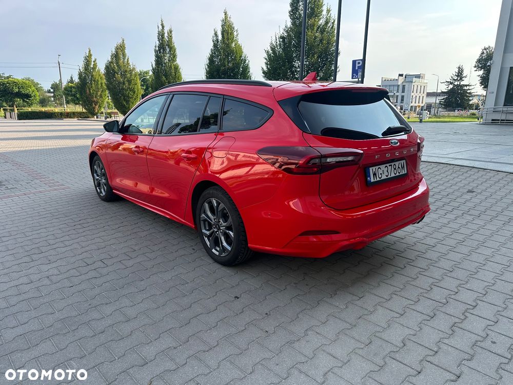 Ford Focus 1.0 EcoBoost Hybrid ST-LINE - 8