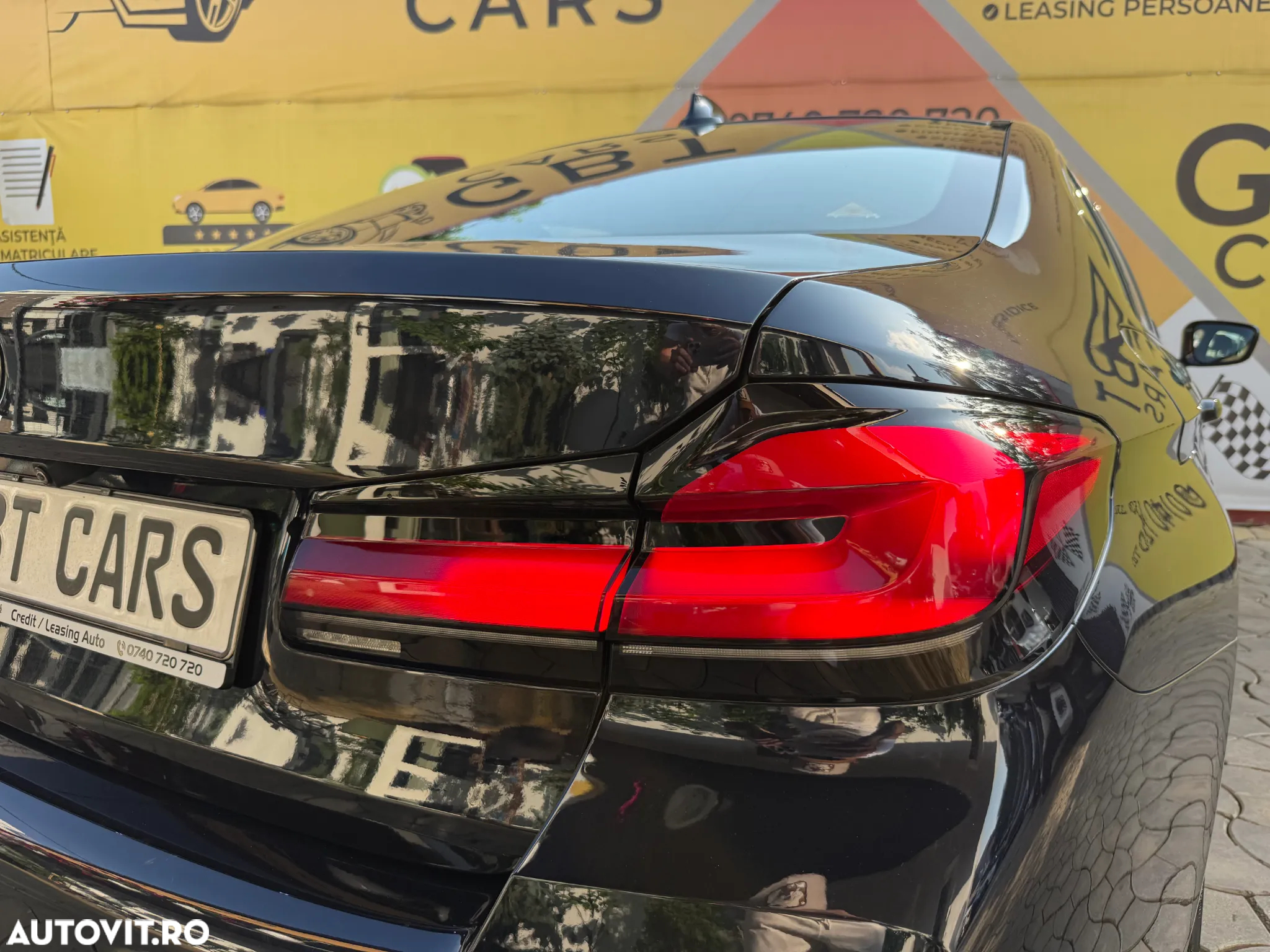 BMW Seria 5 530i AT MHEV - 17