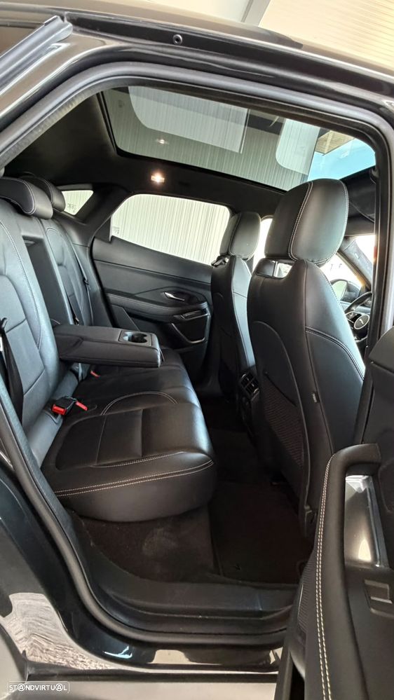 Jaguar E-Pace 1.5 P300e R-Dynamic HSE AWD Aut. - 7
