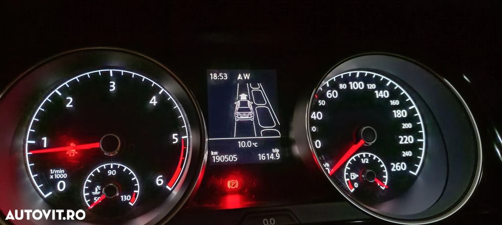 Volkswagen Golf Variant 1.6 TDI DPF Highline - 8