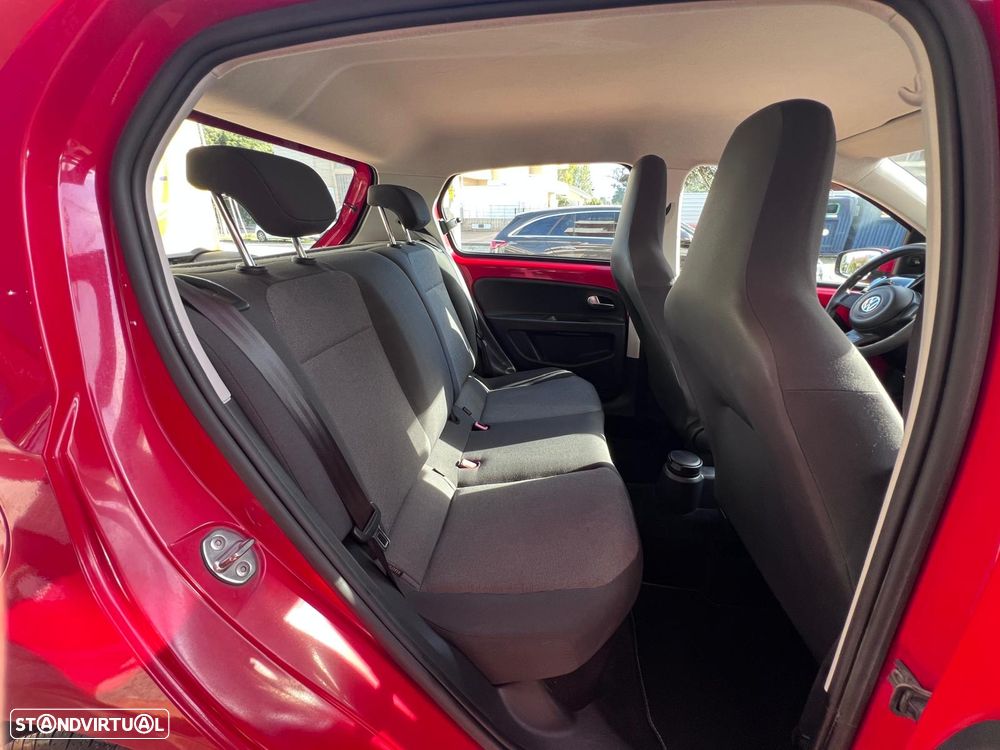 VW Up! 1.0 BlueMotion Move Auto - 11