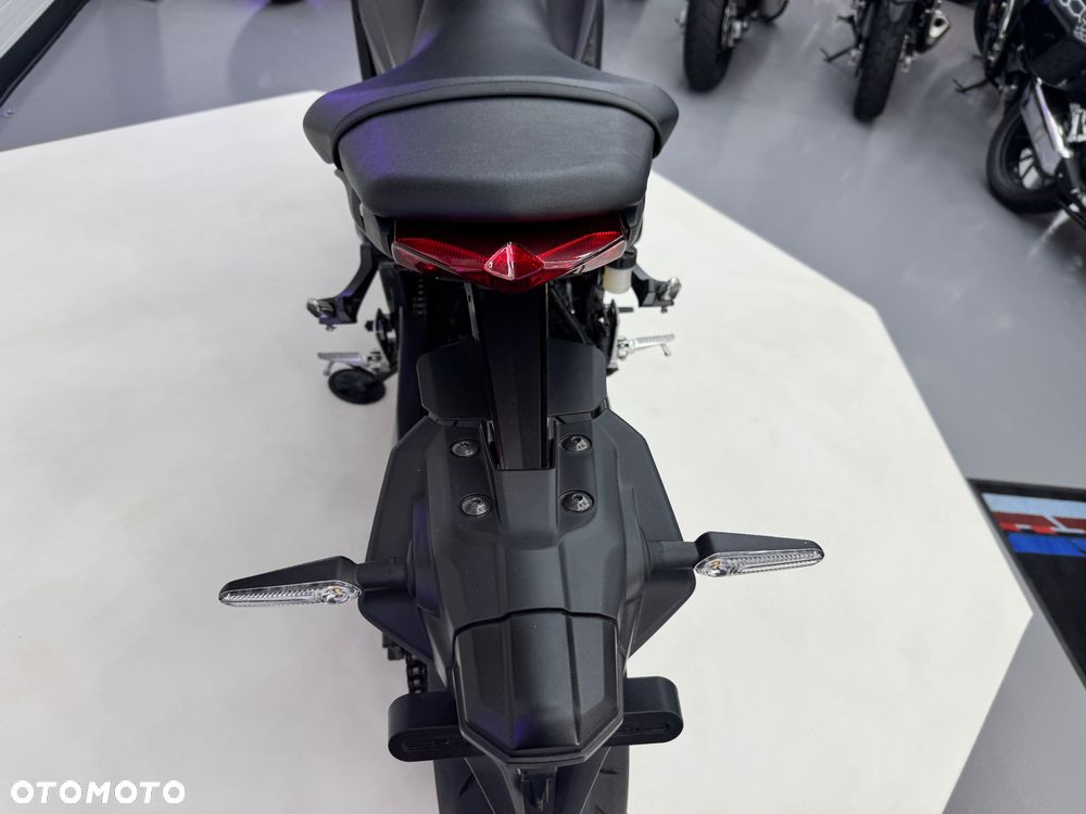Yamaha MT - 23