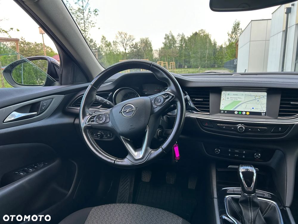 Opel Insignia 1.5 T Enjoy S&S - 11