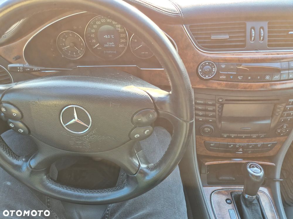 Mercedes-Benz CLS - 7