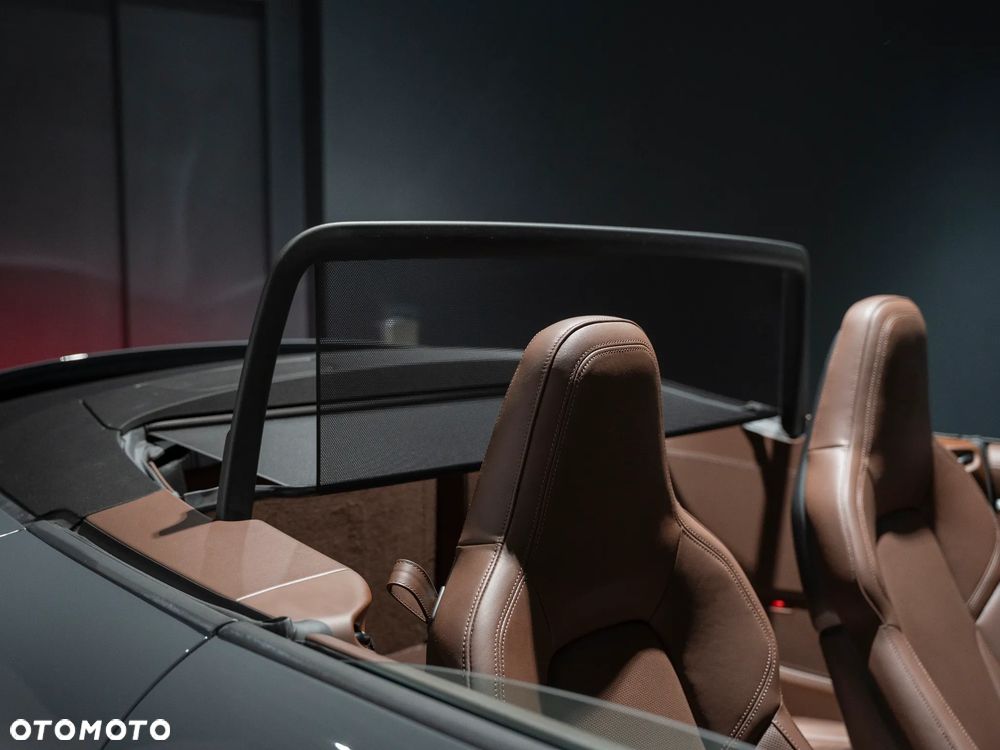 Porsche 911 - 35