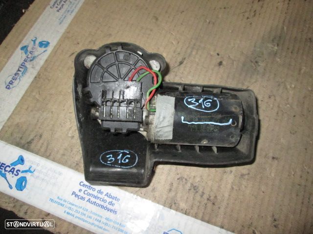 Motor Limpa Vidros Frente 85GB17B571AA FORD ESCORT 1993 FORD ESCORT 2000 1.6 90CV 5P AZUL - 2