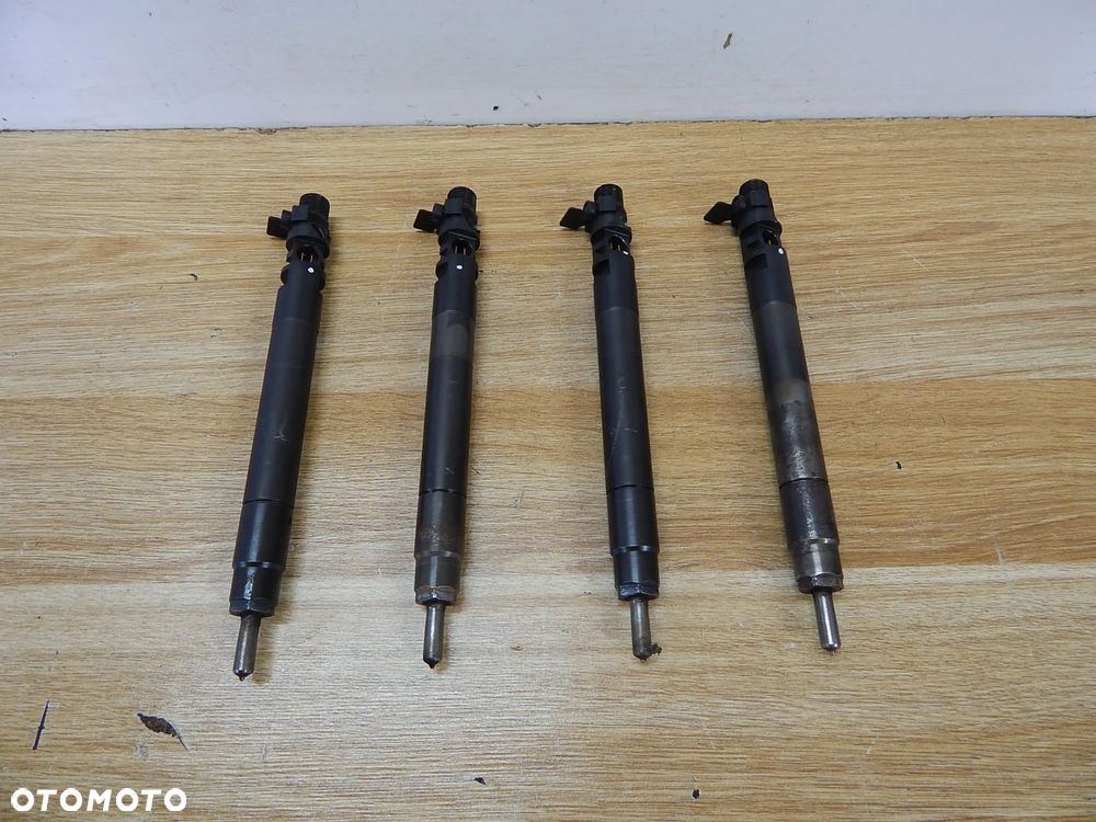 Wtryskiwacz wtrysk 2.0 Tdci Hdi Ford Kuga Mondeo MK4 s-max galaxy focus CITROEN PEUGEOT 10-17 Euro 5 Łuków części - 1