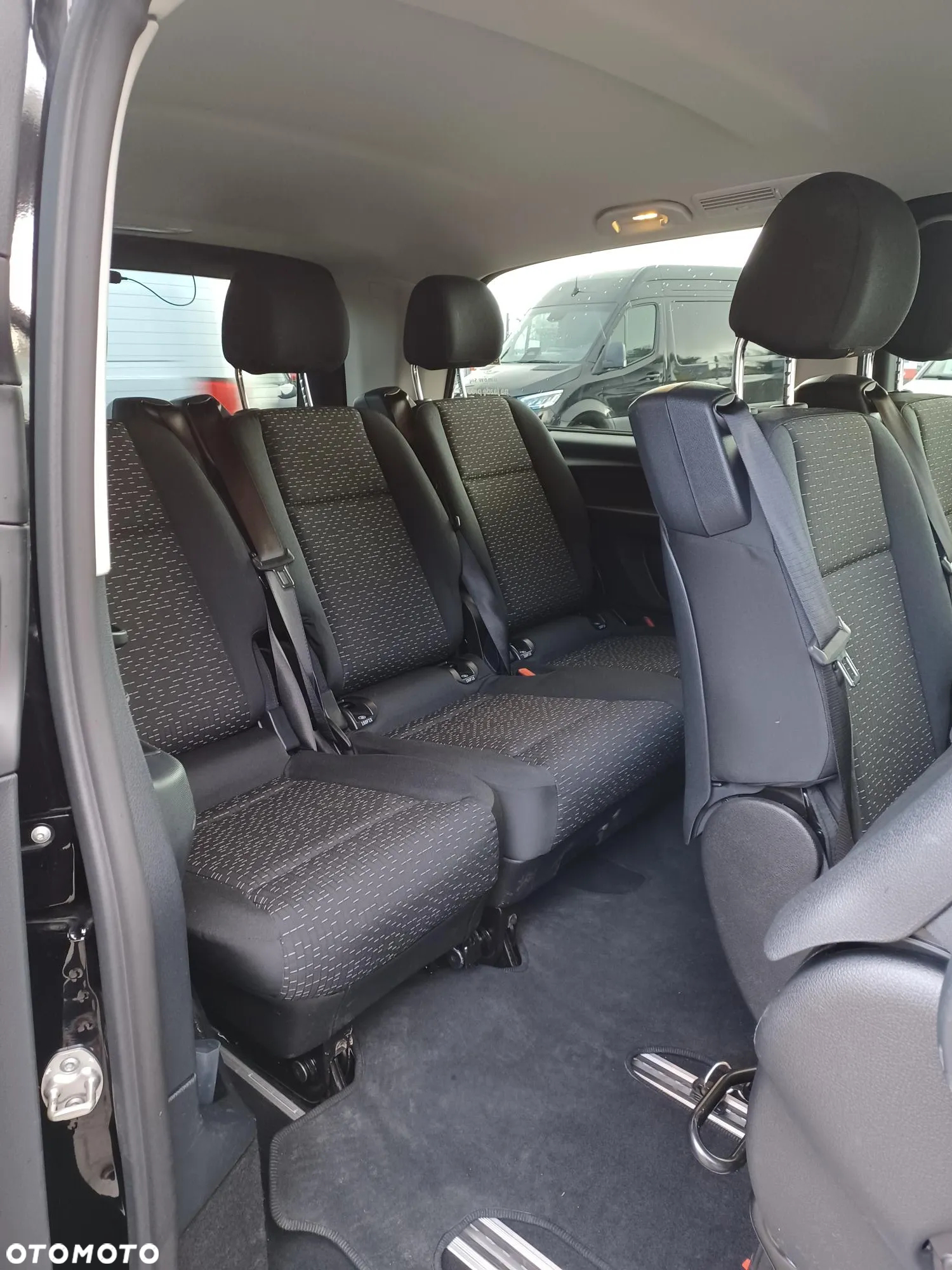 Mercedes-Benz Vito - 14
