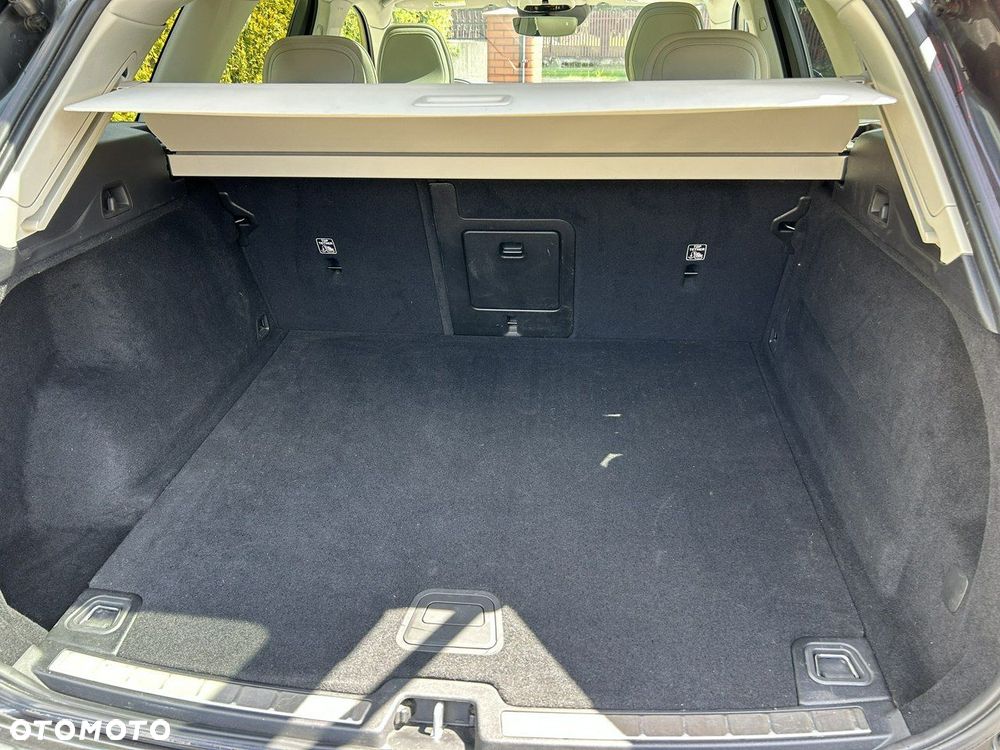 Volvo XC 60 T5 Momentum - 13