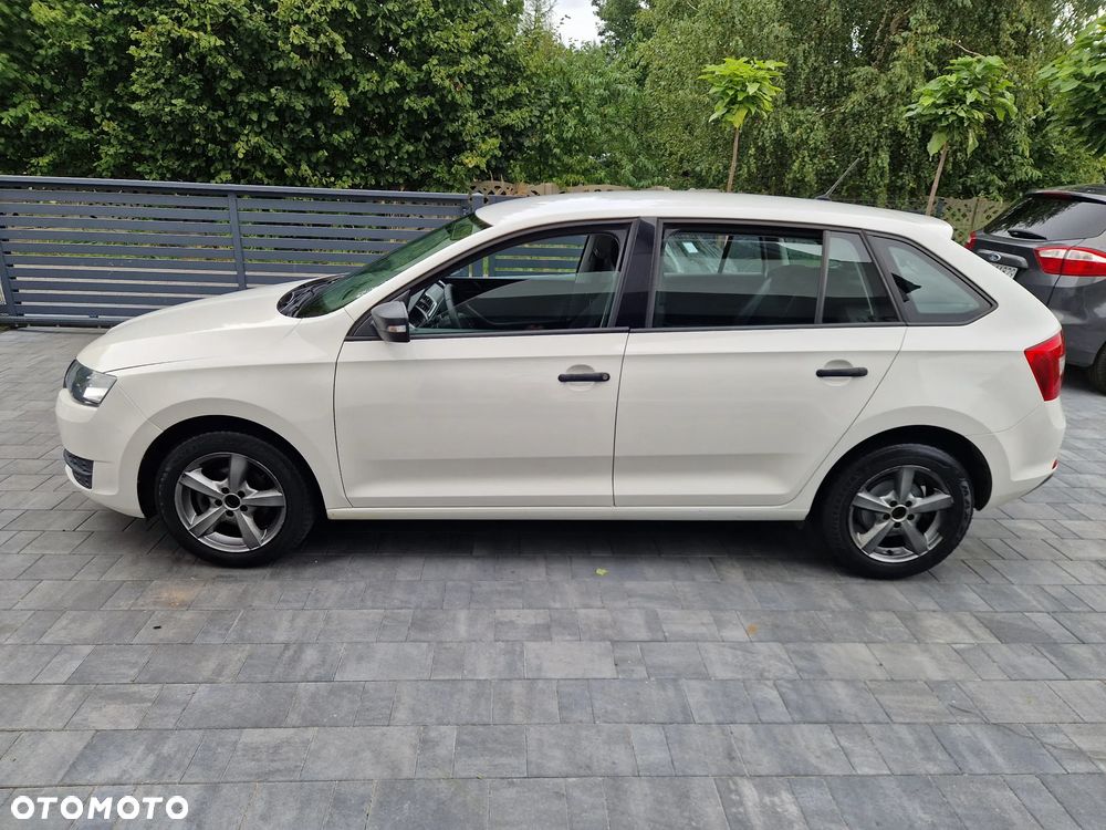 Skoda RAPID 1.2 TSI Active - 7