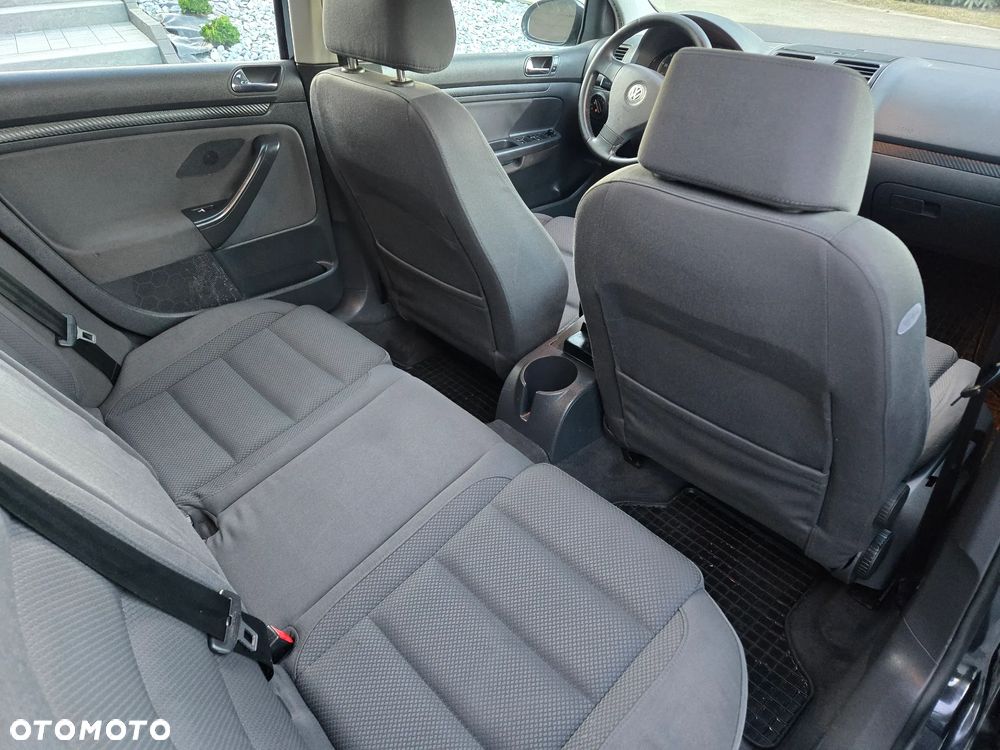 Volkswagen Golf 1.6 Edition - 8