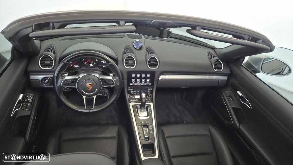 Porsche 718 Boxster 2.0 T PDK - 11
