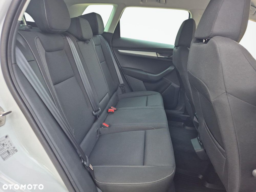 Skoda Karoq 1.5 TSI ACT Selection DSG - 24