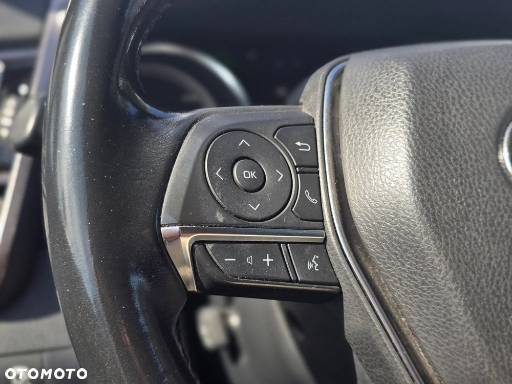 Toyota Camry 2.5 Hybrid Executive CVT - 13