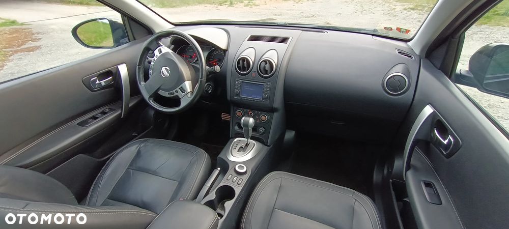 Nissan Qashqai 2.0 dCi 4 x 4 DPF tekna - 21