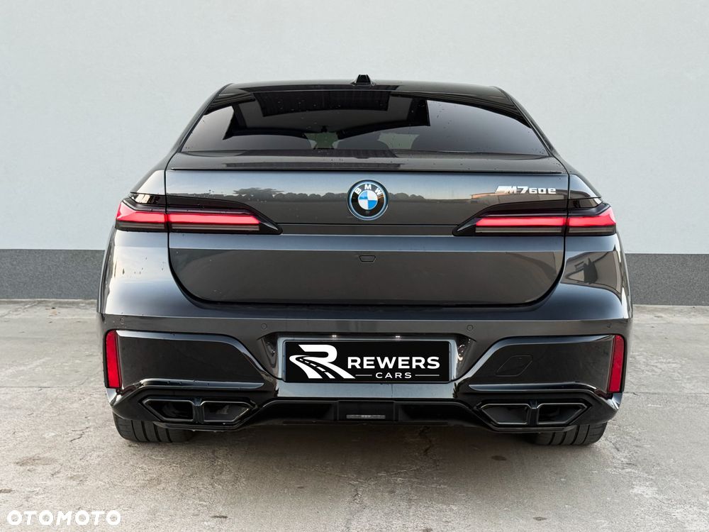 BMW Seria 7 M760e PHEV xDrive sport - 5