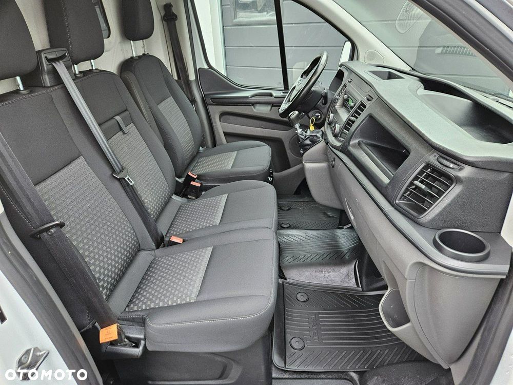 Ford Transit Custom - 7